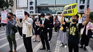 中環快閃 數百人抗議腰斬合法遊行 Hundreds in Central Flashmob To Protest Halting Legal March