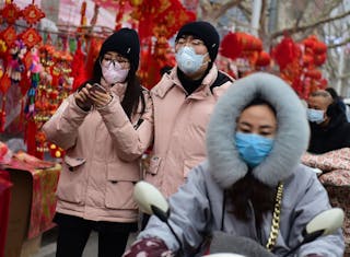 港大學者帶領國際研究團隊 利用大數據準確預測新冠肺炎傳播規律