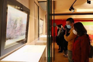 西方技法展現中國情懷 吳冠中趙無極等24名家油畫展