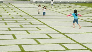 東西方教育難分軒輊