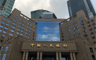 內銀監管兩面刃