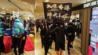 4區「聖誕和你Suck」逾百市民巡崇光 籲抵制藍店 “Shop with You” on Xmas in 4 District – Over 100 Rally at Sogo