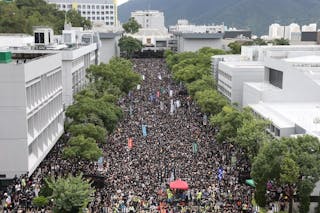 大學淪陷 要嚴加禁制