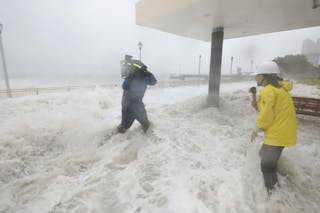 東大嶼人工島有多大浪？