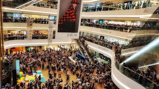 社區大合唱遍地開花 逾千人逼爆時代廣場 Community Chorus Blossoms Everywhere – Over 1000 Jammed Times Square