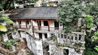 探索半山廢棄百年警衛屋 Exploring Abandoned Century-old Guard House at Mid-Levels