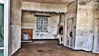 探索荒廢拘留所 Exploring Deserted Detention Centre