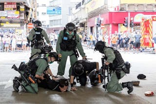 香港在中西思維之間的失墜