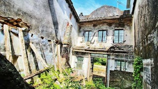 探索荒廢中西合壁大宅 Exploring Deserted Chinese-Western Mansion