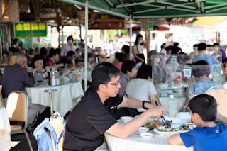 次輪電子消費券今派發  下周四餐飲每枱上限增至12人