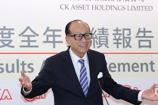 香港首富李嘉誠 辭任長和系主席