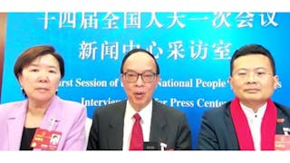 趙樂際晤港區人大代表 冀香港守正創新拼搏自強