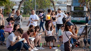 香港水彩，畫出新天地：論水彩與香港發展中外文化藝術交流中心角色之獨特關係