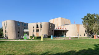 借鑒內地國潮教育 創新弘揚中華文化