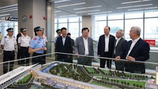 夏寶龍：資本無國界 商人有祖國 長和同晚公告指港口交易將合法合規