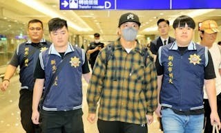 藝人閃兵案延燒　坤達返台：謝謝關心