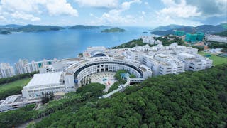 香港發展教育 具天時地利人和