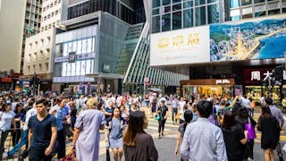香港大學畢業生就業與薪酬趨勢：從UGC數據看未來出路