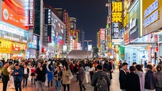 極限催谷消費的政策邏輯