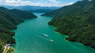 「中國香港」蘊含的深層意義：從東江之水說起