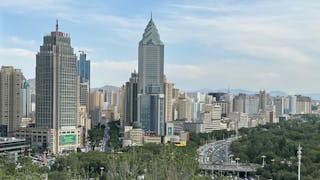 早穿皮襖午穿紗 圍着火爐吃西瓜──盛夏初訪新疆