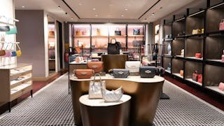 從買包包到步入教堂