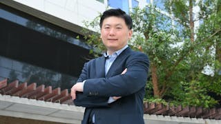 立法會選舉︱教育界參選人張澤松:推動大中小學協作 AI賦能教學相長 立法會選舉︱教育界參選人張澤松:推動大中小學協作 AI賦能教學相長