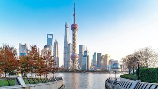 汲取英美教訓 建立國際經濟中心