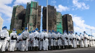 宏福苑大火死者151人  合格棚網鋪棚腳混過取樣  張量童倡強制要求購大厦消防保險