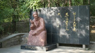 位卑未敢忘家國 悠然想起聞一多