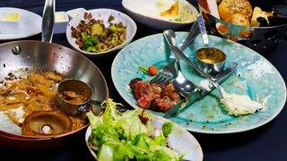 走出堆填思維：餐飲業減少食物及有機廢物行動藍圖