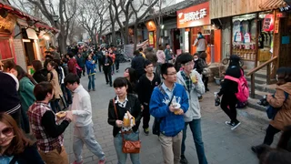 激勵青年人意志 昌隆國運拼發展