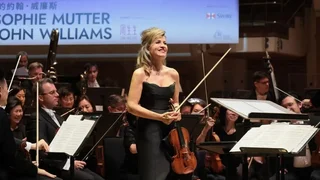 安蘇菲・慕特與港樂的電影改編樂曲專場音樂會稍見新音樂的傳承未來