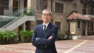 港大黃勁豪院長：特朗普無理削大學撥款令人才外流 動搖美國學術根基