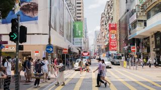 北京官員以自己人視角管理香港事務 有什麼好處和隱憂？