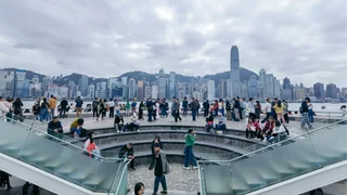 勞動節 聽一聽耳邊的風