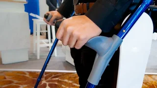 從宏福苑火災到AI機械腿：香港科研的十年磨一劍與未來生存之道
