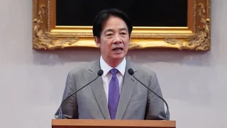 從〈第一張「台獨」骨牌倒下〉說起