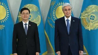 李家超率團訪哈薩克:香港優勢契合當地經濟改革 李家超率團訪哈薩克:香港優勢契合當地經濟改革
