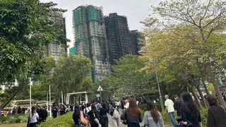 陸啟康並非無動於中 有資格報名參選特首 陸啟康並非無動於中 有資格報名參選特首