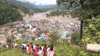 尼泊爾泥石流 逾780人死亡 岑智明:氣候變暖致冰川融解 尼泊爾泥石流 逾780人死亡 岑智明:氣候變暖致冰川融解