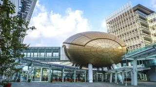 要麼投入 要麼投降