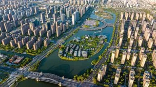余永定：投資於人  如何在十五五規劃落實