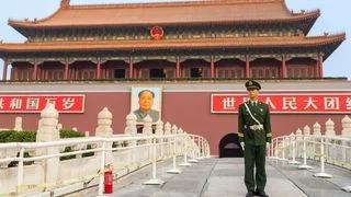 宜守不攻