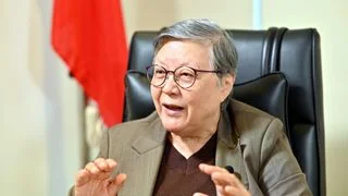 范徐麗泰:立法會議員編制花銷大應檢討 范徐麗泰:立法會議員編制花銷大應檢討