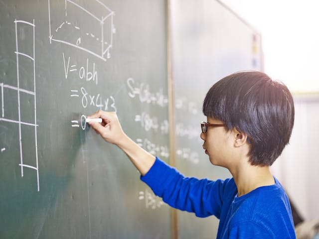 數學和科學有什麼分別、兩者如何定位？（Shutterstock）