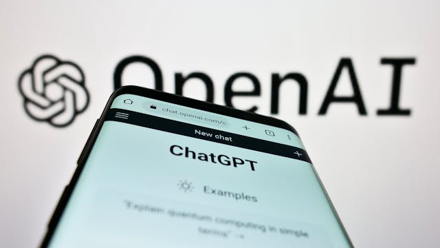 OpenAI在設計ChatGPT的過程中也有考慮這一個恐怖漏洞，拒絕生成相關及其他不安全提示（Prompt）的回覆。（shutterstock）