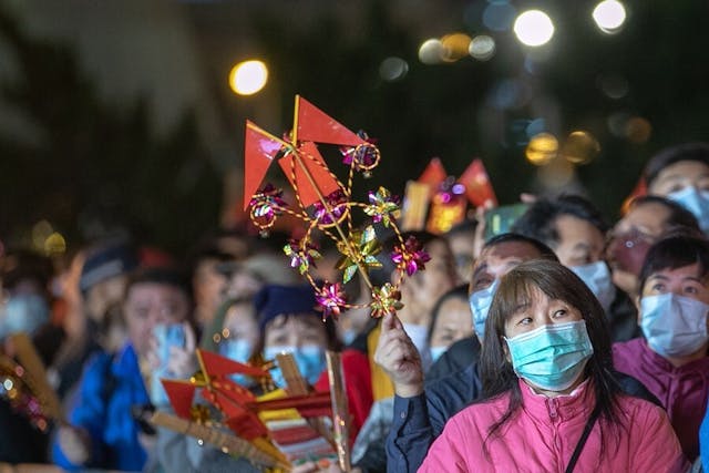 本月屬馬的人，個性會較為進取高調，可以為拖延已久的事情取得一定進展。而且有三合貴人相助，遇事可逢凶化吉，遇難呈祥。（亞新社）