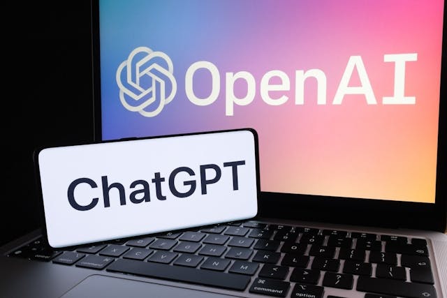 有了OpenAI研發的ChatGPT，人類還會動腦筋思考嗎？（Shutterstock）