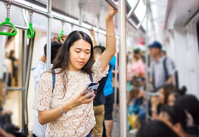 內地消費者樂於通過各種電子平台消費。（Shutterstock）